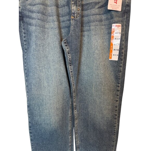 NWT Wrangler 36X34 Mens Relaxed Fit Jeans Blue Denim Classic Style - Picture 5 of 12